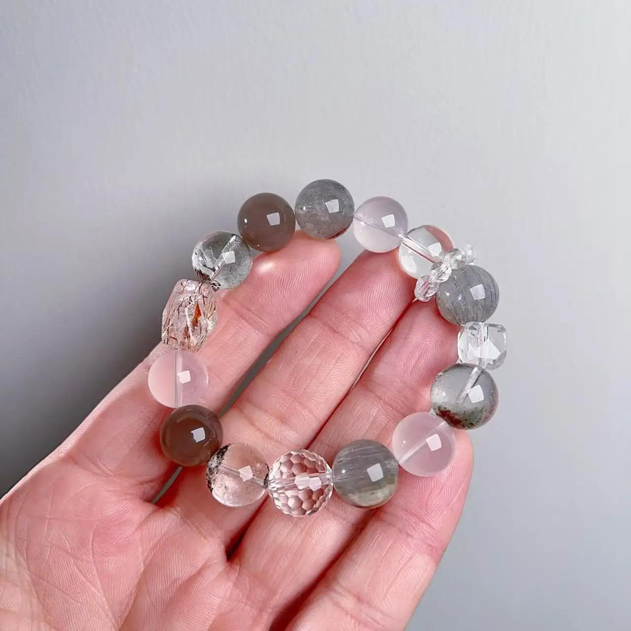 

Natural Multi-treasure Crystal Bracelet, Moonstone Aquamarine Bracelet, Women's Light Luxury Fashion Jewelry