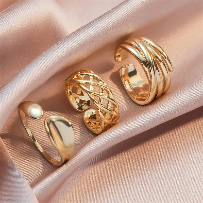 UILZ Trendy Circle Open Rings for Women Punk Style Gold-color Metal Adjustable Ring Wedding Jewelry Gifts