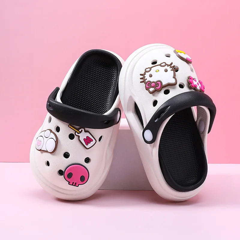 Cartoon Sanrio Hello Kitty Platform Clogs Women Kuromi Skull Charms Lightweight Eva Non Slip Summer Indoor Daily Walking Sandals view 3