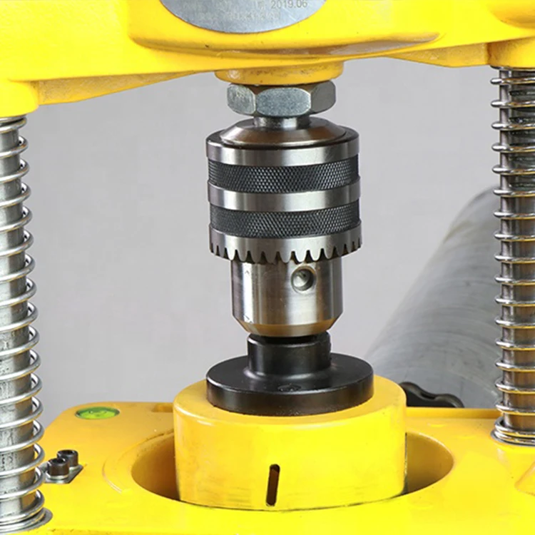 15 KG Multifunctional Pipe Hole Cutting Machine For 1 1/4