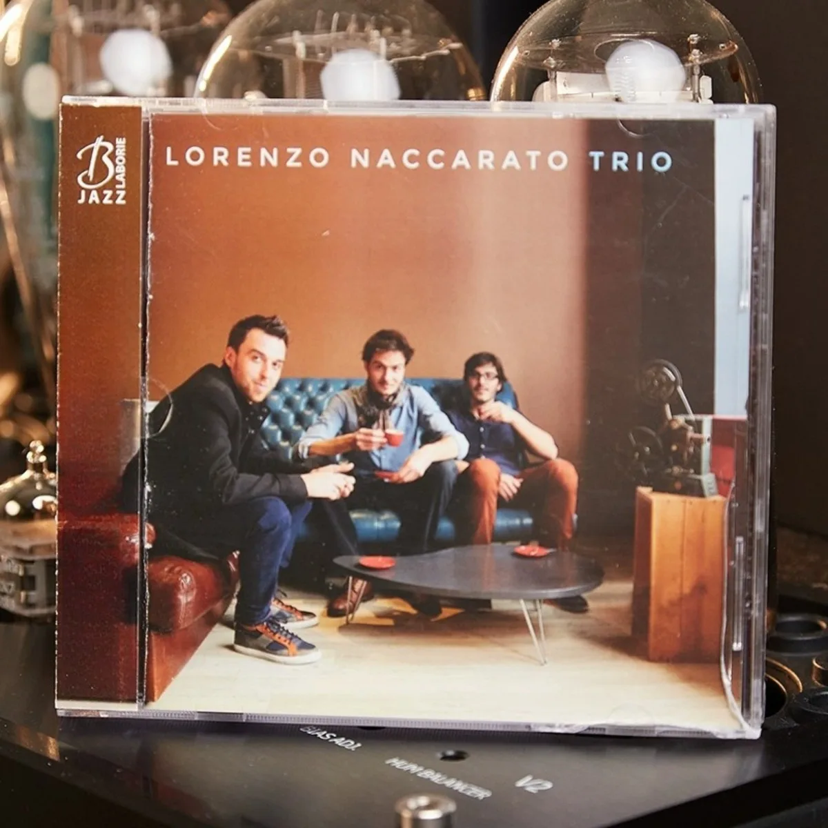قرص Lorenzo Naccarato Trio Animal Activity - قرص موسيقى الجاز لعشاق الجاز ومحبي Lorenzo Naccarato