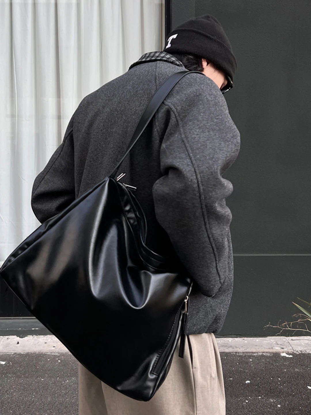 

NIN Design Ins Commuter Bag PU Computer Backpack Japanese Style Unisex Tote Versatile Fashionable Retro Simple Trendy