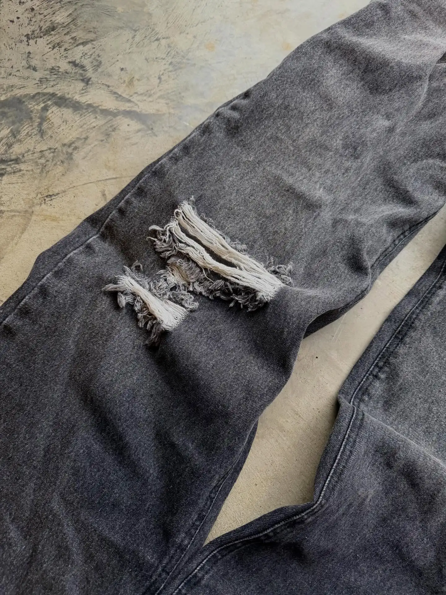 Jeans mit Leopardenmuster am S – Embroidery Ideas Bewertung und Preis