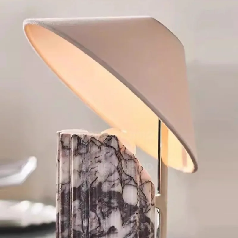 Postmodern light luxury marble table lamp, designer model room, living room, hotel bedroom, bedside gold decorative table lamp