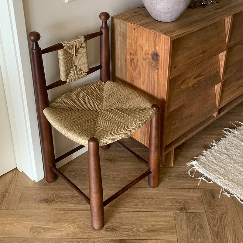 Vintage French Antique Solid Wood Princess Chair – Leisure Chair for Home, Guesthouse & Café