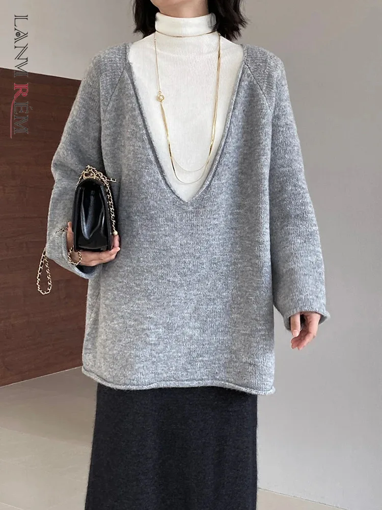 

[LANMREM] Minimalism Knit Pullovers For Women V Neck Long Sleeve Warm Female Sweater Office Lady Tops 2024 Winter New 26C1365