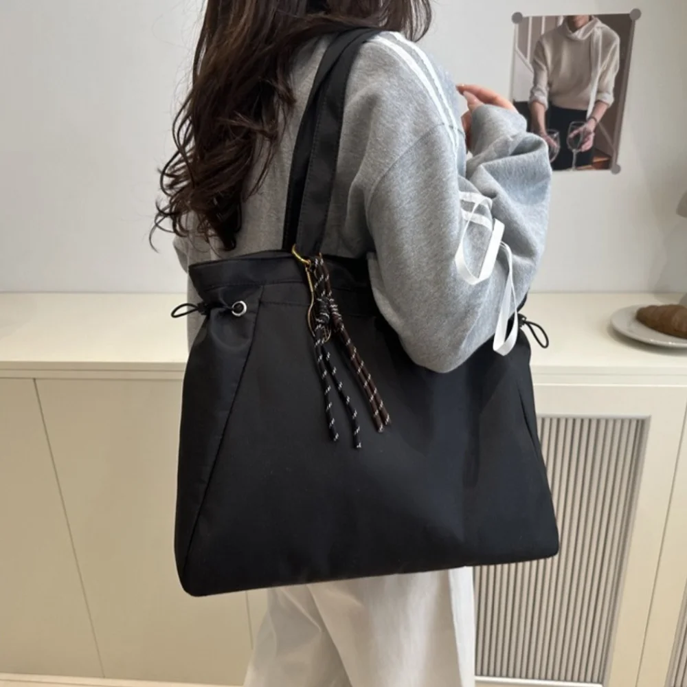 

Ins Эстетическая большая сумка на шнурке, большая вместительная повседневная плиссированная сумка на плечо для отдыха, универсальные сумки для подмышек для мужчин и женщин