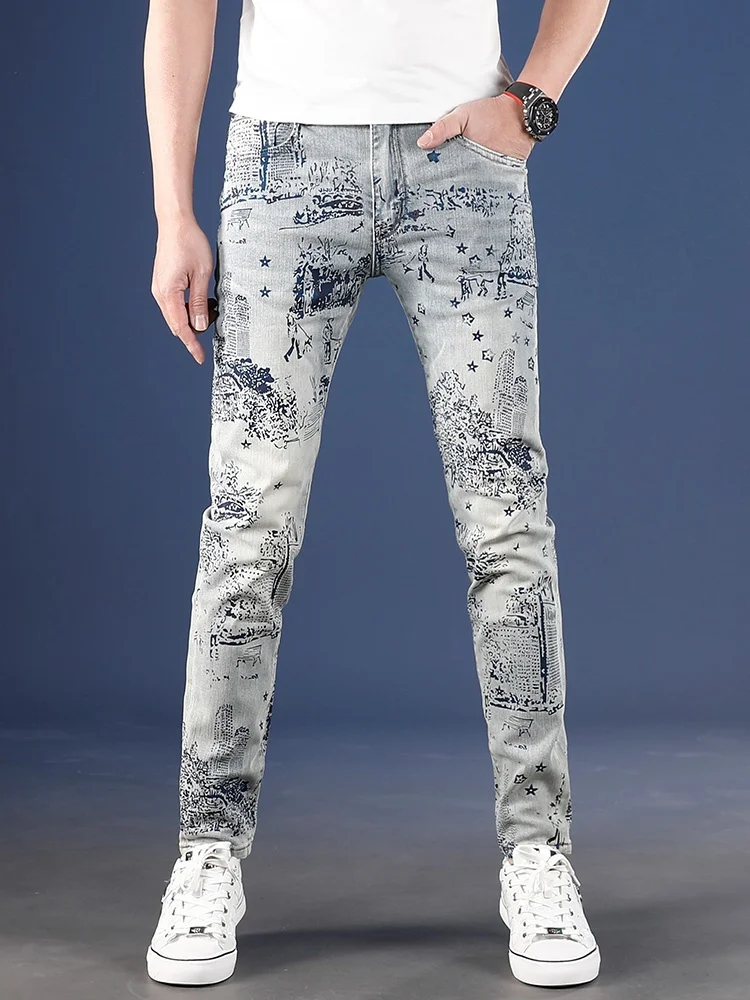 

Мужские джинсы Slim Fit с принтом, повседневная одежда от бренда Faion, хлопок, стрейч-деним, средняя посадка, застежка-молния, современный стиль