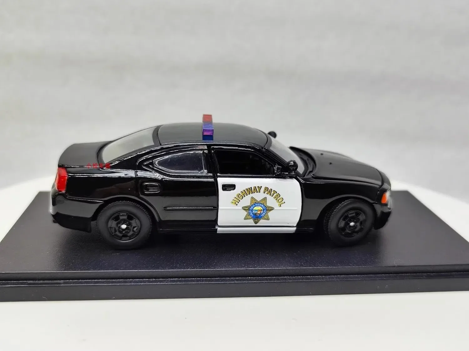 1:43 2006 Dodge Charger California Highway Patrol Diecast Metal Alloy Model Car Toys For Gift Collection