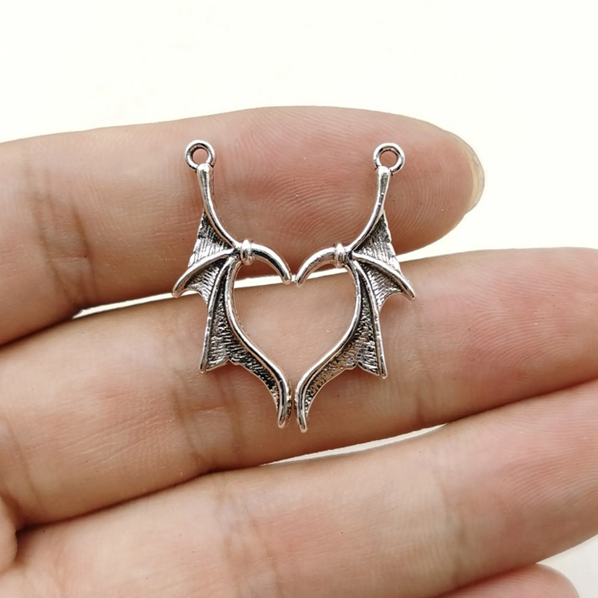 20pcs/lot 12x31mm Hot DIY accessories Zinc alloy Devil wings Bat wings pendant accessories