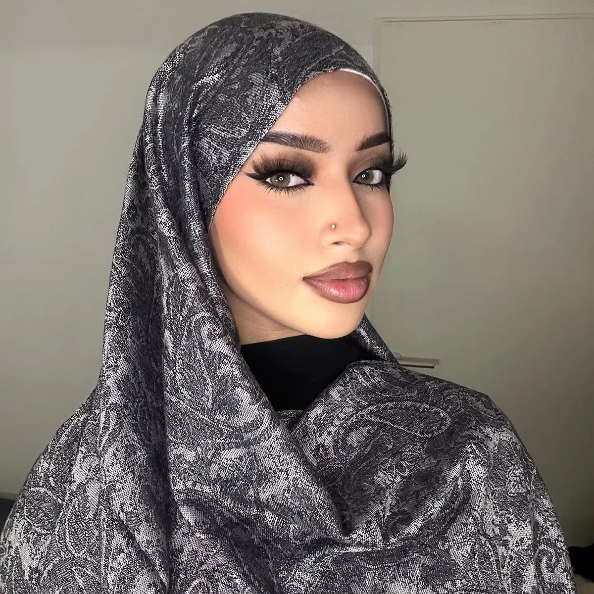 Hoge Kwaliteit Winter Kasjmier Sjaal Gedrukt Cashew Patroon Islamitische Bescheiden Mode Hoofddoek Vrouwen Viscose Pashmina Sjaal Hijab