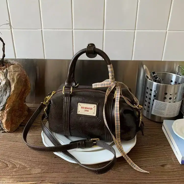 

Винтажная женская сумка через плечо 2025 года, кошелек с верхней ручкой, регулируемый ремень, шикарный рюкзак в стиле ретро, изысканный универсальный рюкзак