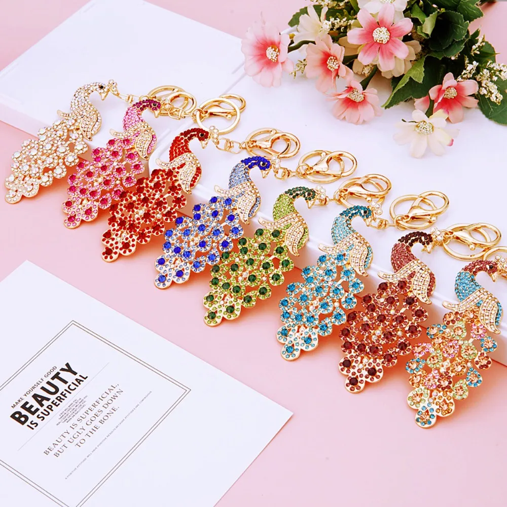 

Fashion Colorful Peacock Keychain Hollow Peahen Rhinestone Crystal Keyring Crafts Elegant Bag Charm Pendant Jewelry Gift
