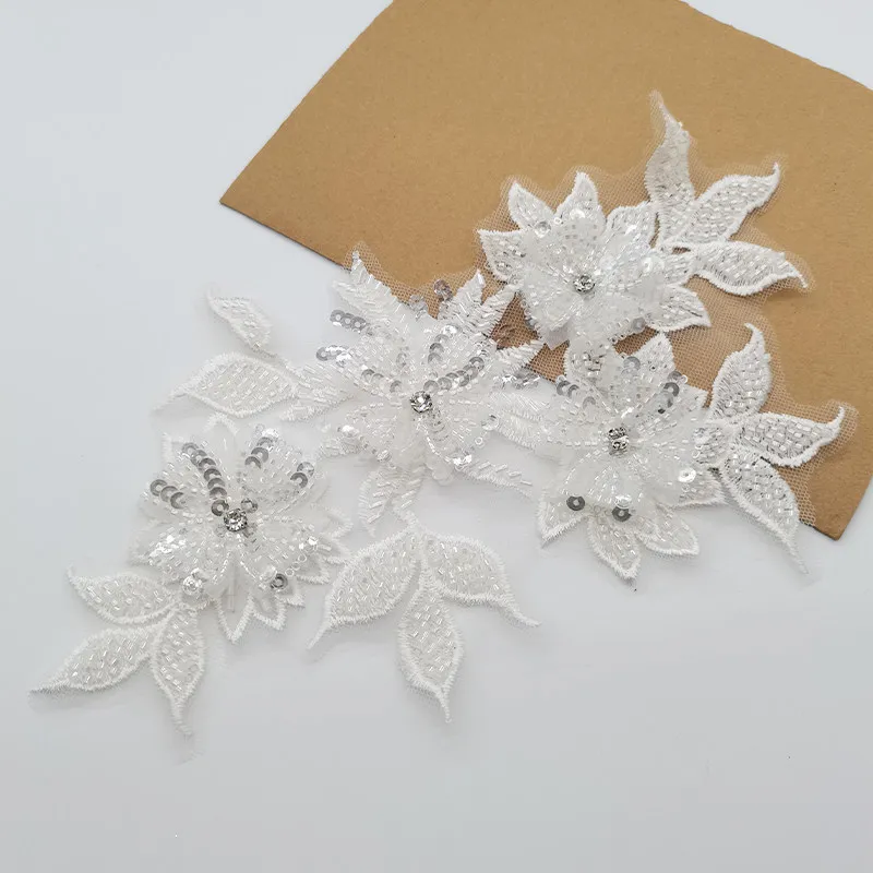 2個入り-ワインレッドの小さなビーズ刺繍パッチ、3dスパンコールステレオフラワーメッシュ刺繍、お母さんのドレスやチャイナドレスの装飾に