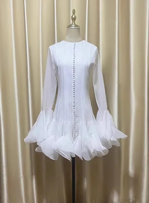 Vestido blanco elegante para mujer, minivestido de manga acampanada, diseño de pasarela, ropa de calle, Bodycon, malla de retazos, ropa para mujer