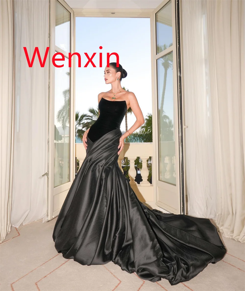 

Customized Exquisite Black Jersey Evening Dress Temperament Strapless Sleeveless Zipper Back Flowers Special Occasion Gowns