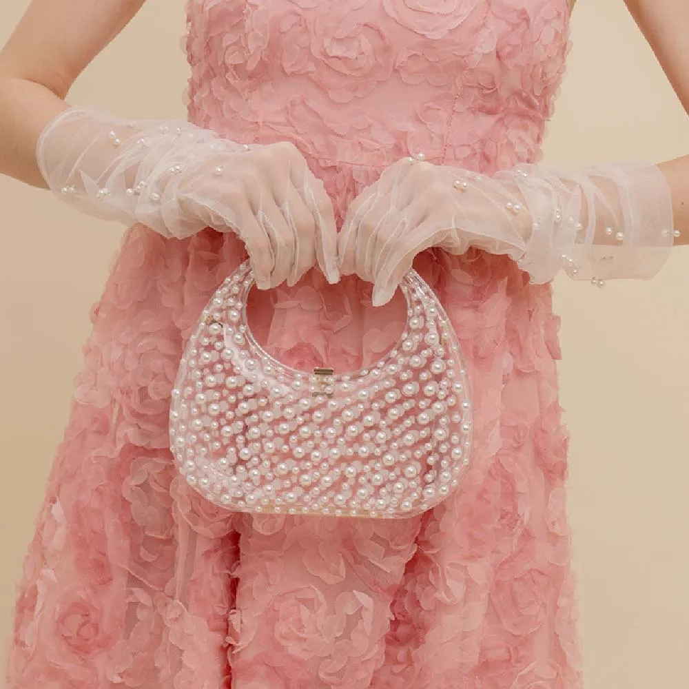 

New Fashionable Transparent Acrylic Pearl Handheld Evening Clutch for Women Stylish and Trendy Ladies Handbag