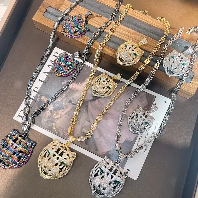 

New Luxury Zircon Leopard Head Pendant Necklace Earrings two-Piece Set Fashion Trends Men Woman Jewelry Set Hip Hop Necklace New
