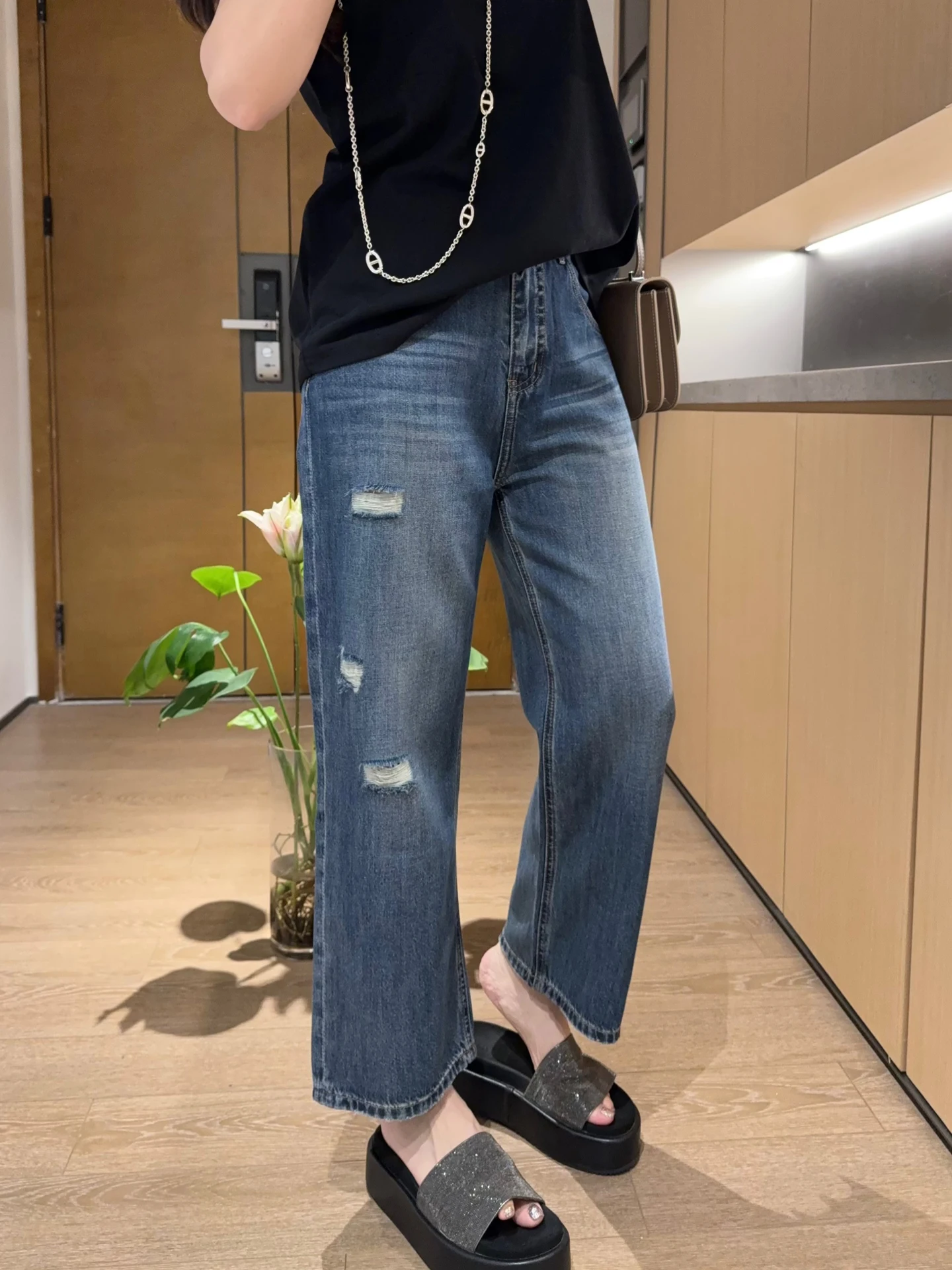 

Fashionable Ripped Denim Jeans Soft Cotton Linen Nine-Piece Women's Summer High Waist Straight Leg Jeans Stylish Personality ...