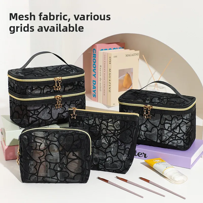 

4pcs/set Love Heart Handheld Makeup Bag - Compact Mini Shower Bag for Makeup Bag with Closure - Storage Bag Beautiful bag