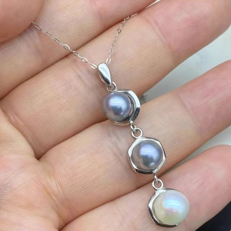 

RARE WHITE GRAY CULTURED ROUND PEARL PENDANT NECKLACE