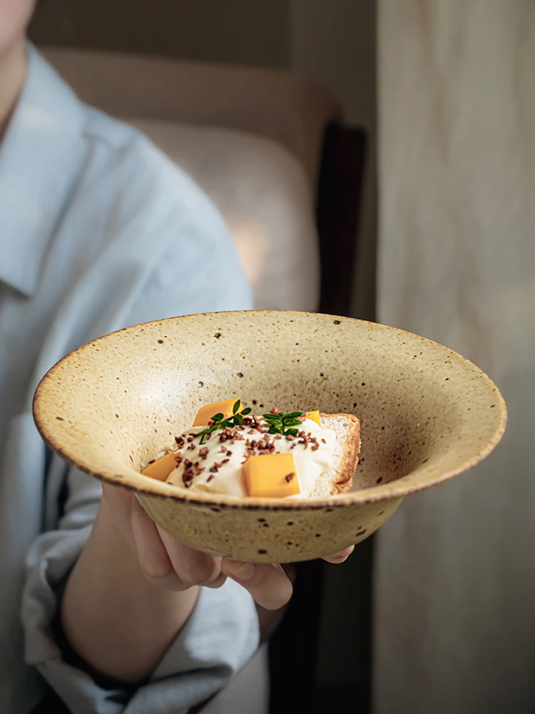 

Retro Stoneware 7.5 Inch Straw Hat Bowl Japanese Style Soup Noodle Bowl