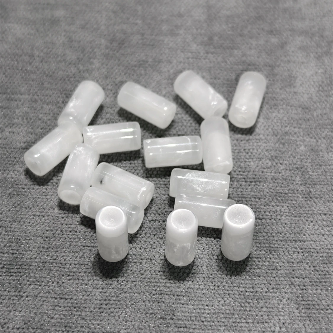 Accordion Accessories Black and White Bass Button, Directly Supplied By the Factory