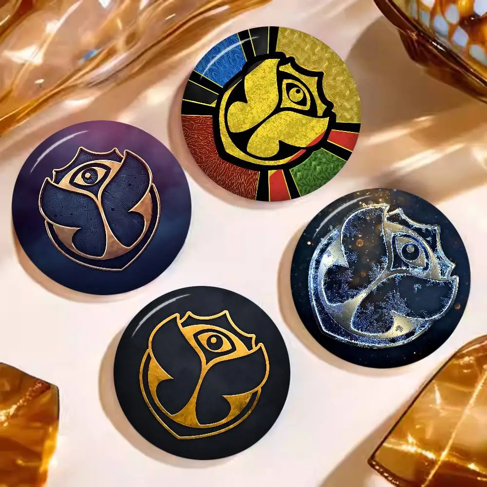Fashion T-Tomorrowland New  Brooches Soft Button Pin Funny Silly Gnarpy on A Skateboard Meme Badge Gamer Collection Gifts