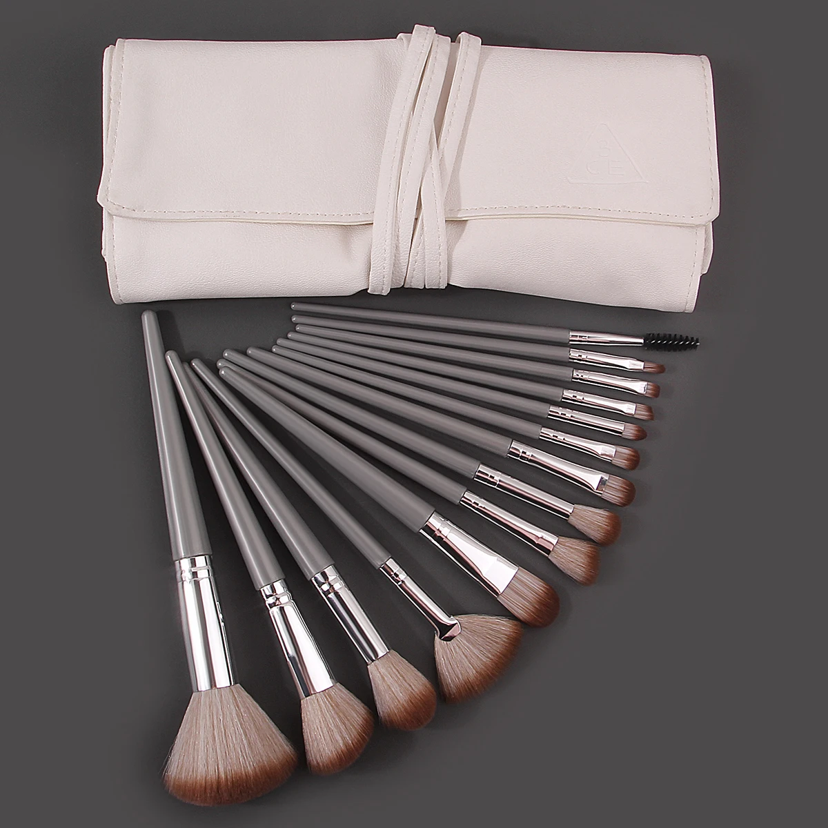 Conjunto de pincéis de maquiagem profissional, 15 peças, escova facial multifuncional de cerdas de fibra macia e bolsa de armazenamento de alça de maquiagem de grande capacidade