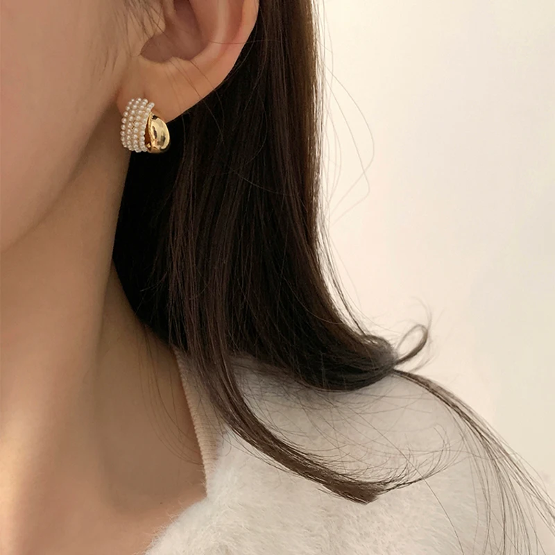 High Design With Imitation Pearl Metal Arc-Shaped Gold Color Earrings 2024 New Jewelry For Korean Women's Fashion Accessories