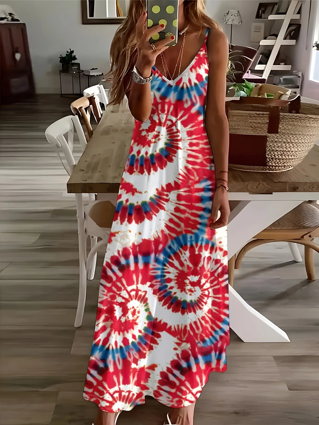 Vestido Elegante con Tirantes Finos y Diseño Estampado Tie Dye en Rojo, Blanco y Azul