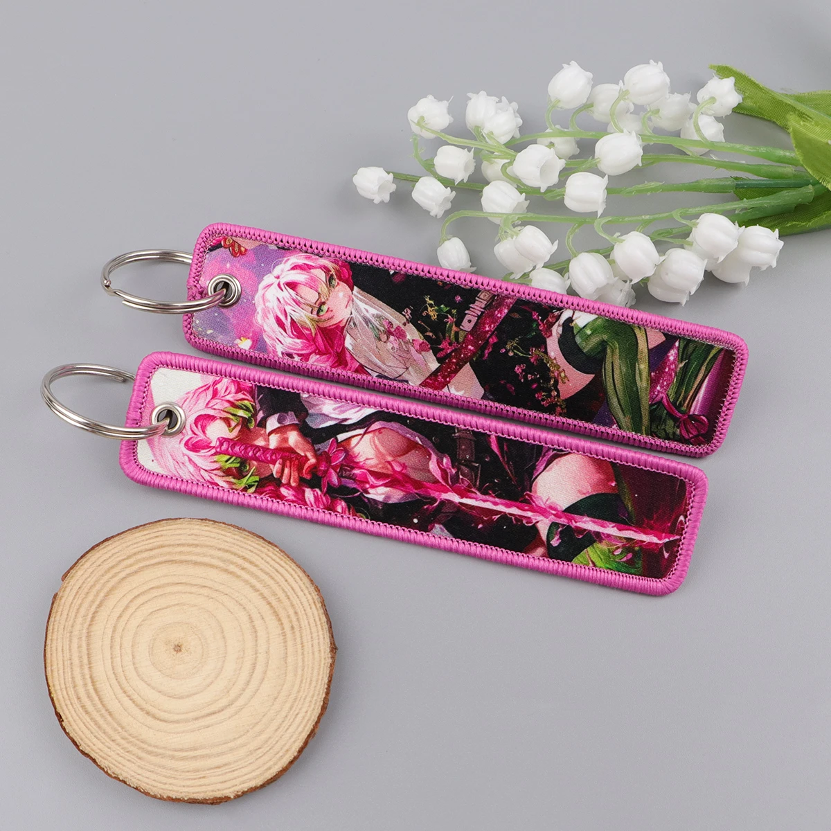 アニメゴースト刺繍キーフォブマンガキータグキーホルダーオートバイ車キーリングコスプレアクセサリーバッグ装飾ギフト