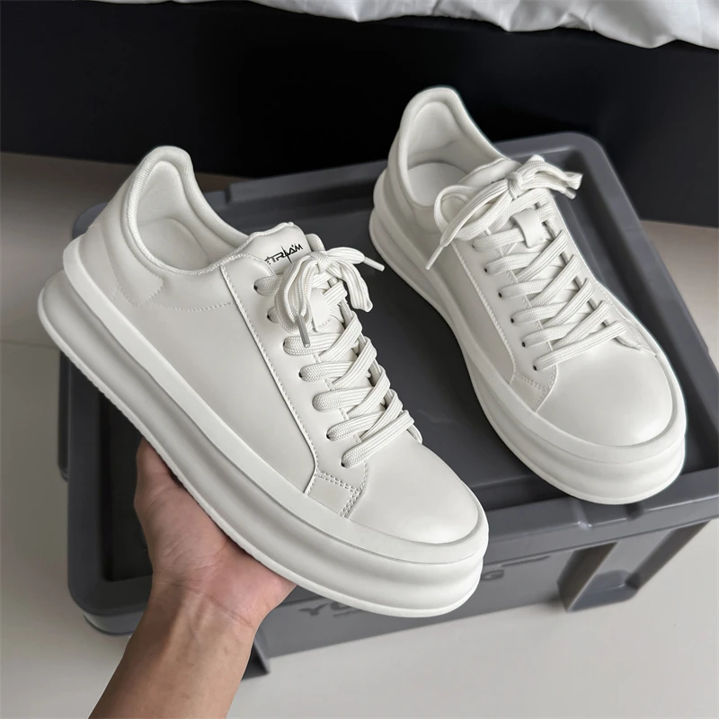 

Men's Causal Low Top Breathable Lightweight Non-Slip Sneakers Comfort Fit Walking Shoes for Male