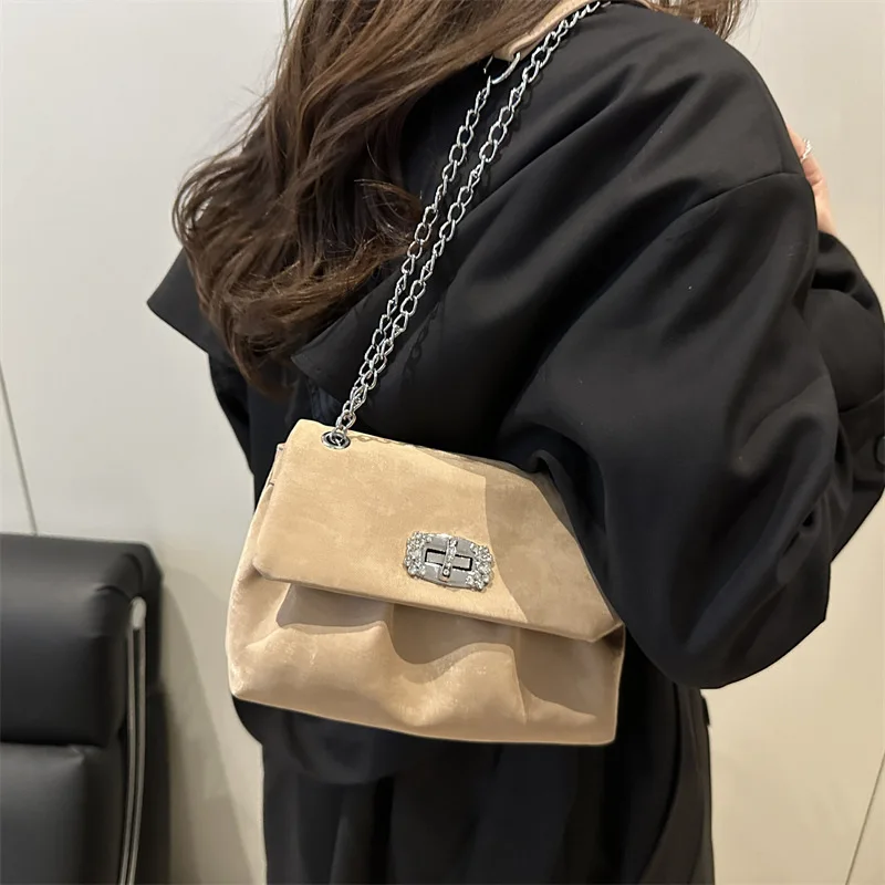 

2025 New Luxury Small Square Bag for Women Designer Chain Strap Shoulder Bag Minimalist Crossbody Purse with Top Handle, Elegant
