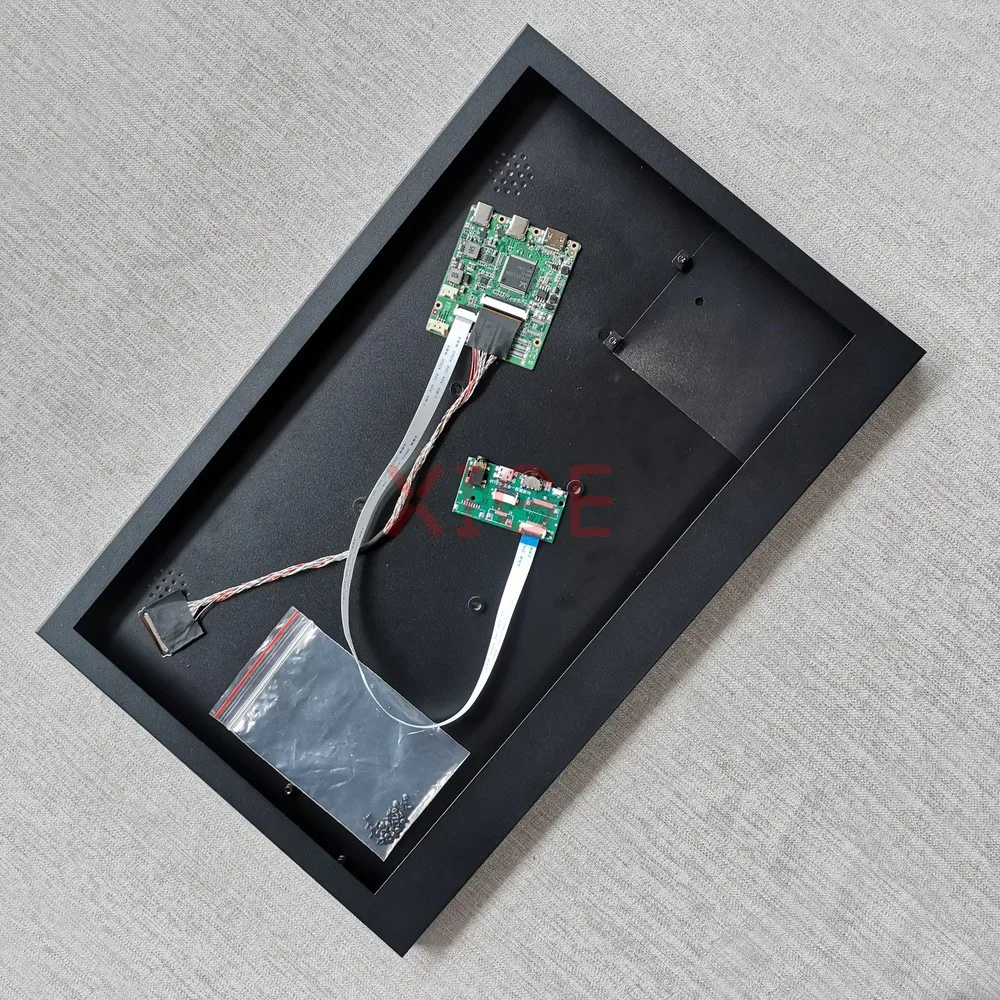 

LED Driver Board+Metal Case Fit LP140WD1(TL)(M1)/TLM1 USB-C 3.0 1600x900 Mini-HDMI TYPE-C 14" 40-Pin LVDS Laptop Screen DIY Kit