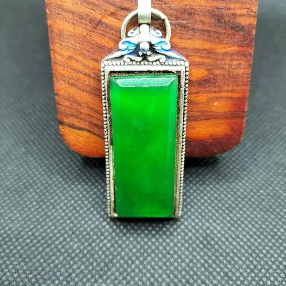 Antique White Bronze Silver Plated Pendant with White Green Gemstone Tibetan Silver Jewelry
