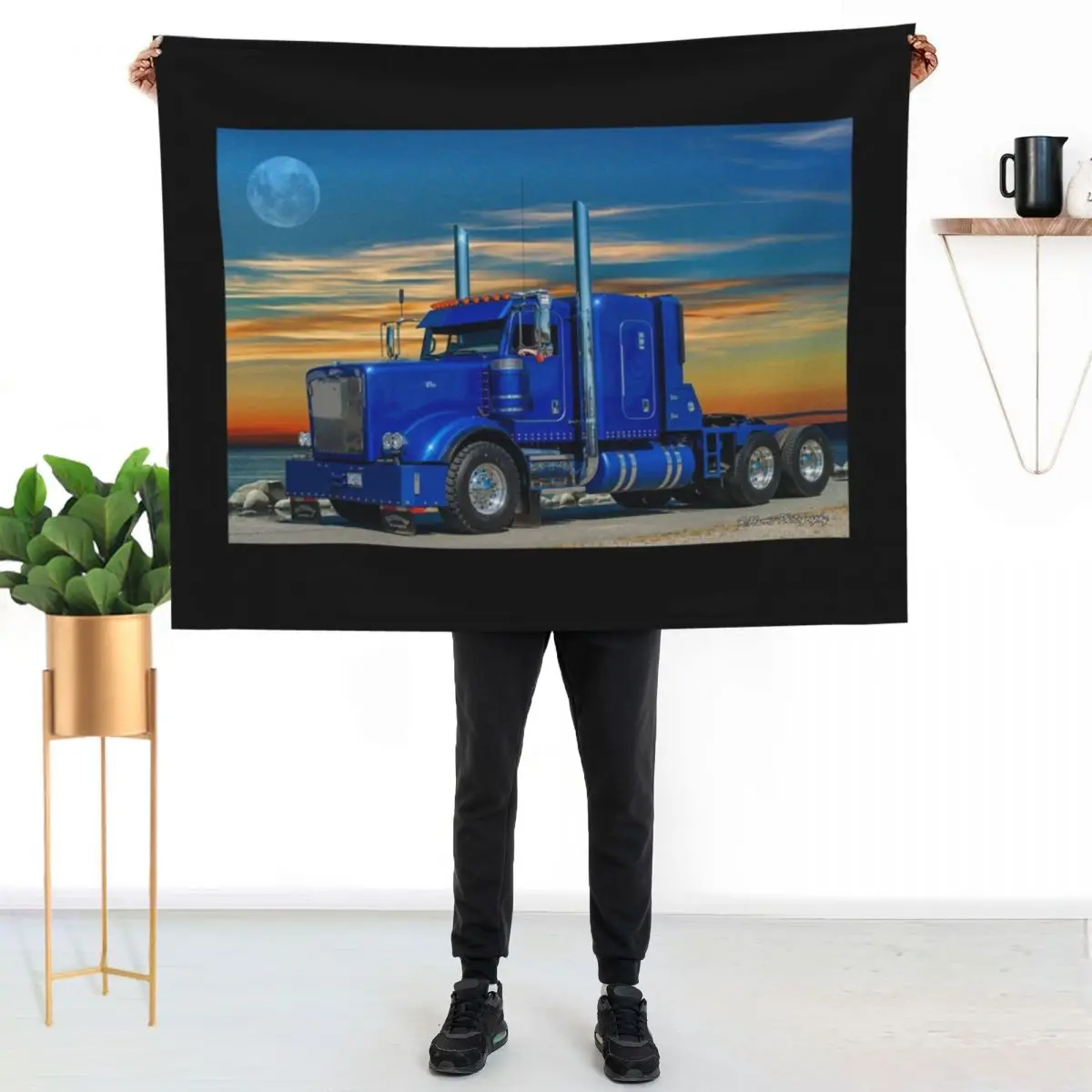 

Blue Peterbilt Throw Blanket Lightweight Cozy Blanket for Bed Sofa