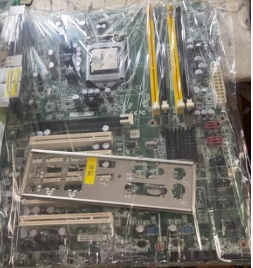 

For LingHua M-342 Industrial Computer Main Board 08GSAQ67002103