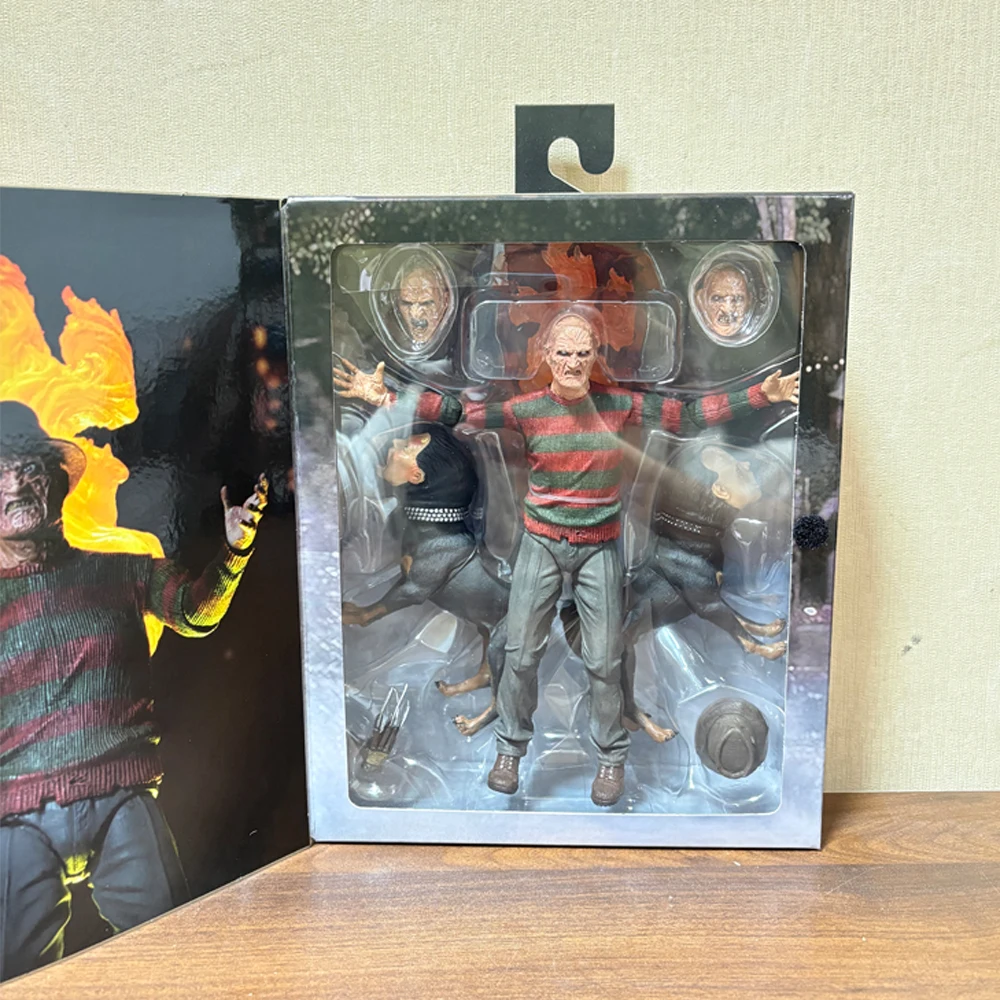 figurine-articulee-neca-nightmare-on-elm-street-ultimate-part-2-freddy-freddy's-revenge-7-pouces-modele-de-poupee-kit-de-garage
