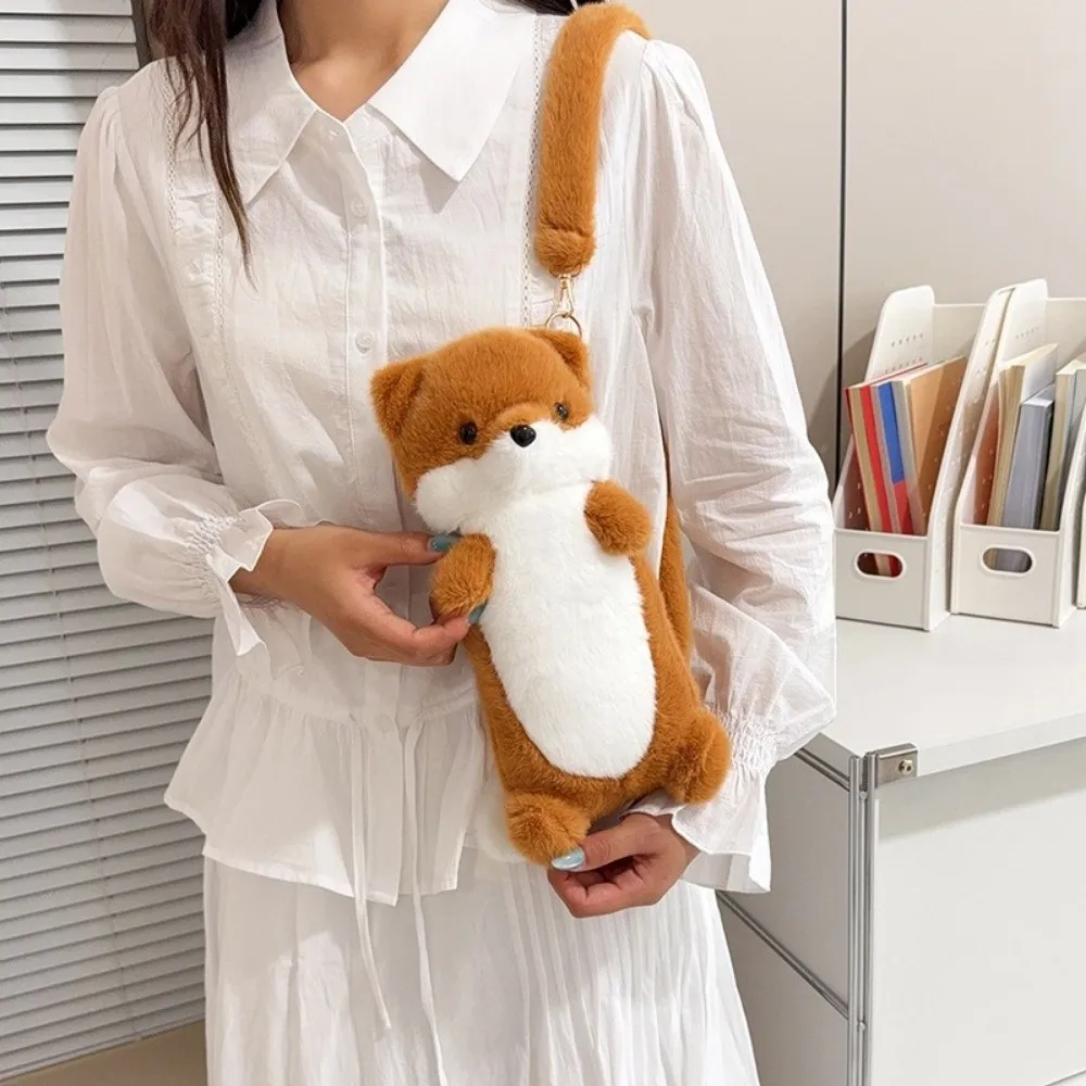 Cartoon Standing Otter Plush Crossbody Bag Plush Large-capacity Pencil Case Portable Cute Plush Stuffed Otter Shoulder Bag Women