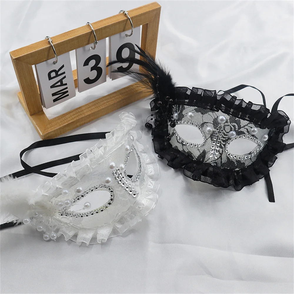 Lace Masquerade Masks Halloween Princess Party Balls Mask White Feather Fashion Sexy Mask Carnival Festival Costume Accessories