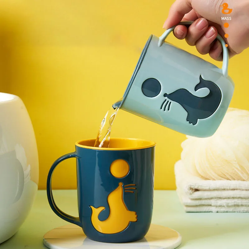 Cartoon Dolphin Mouthwash Cup Adult Family Minimalist Toothbrush Cup Creative Sea Lion Family Travel Cup Washing Cup for Couples