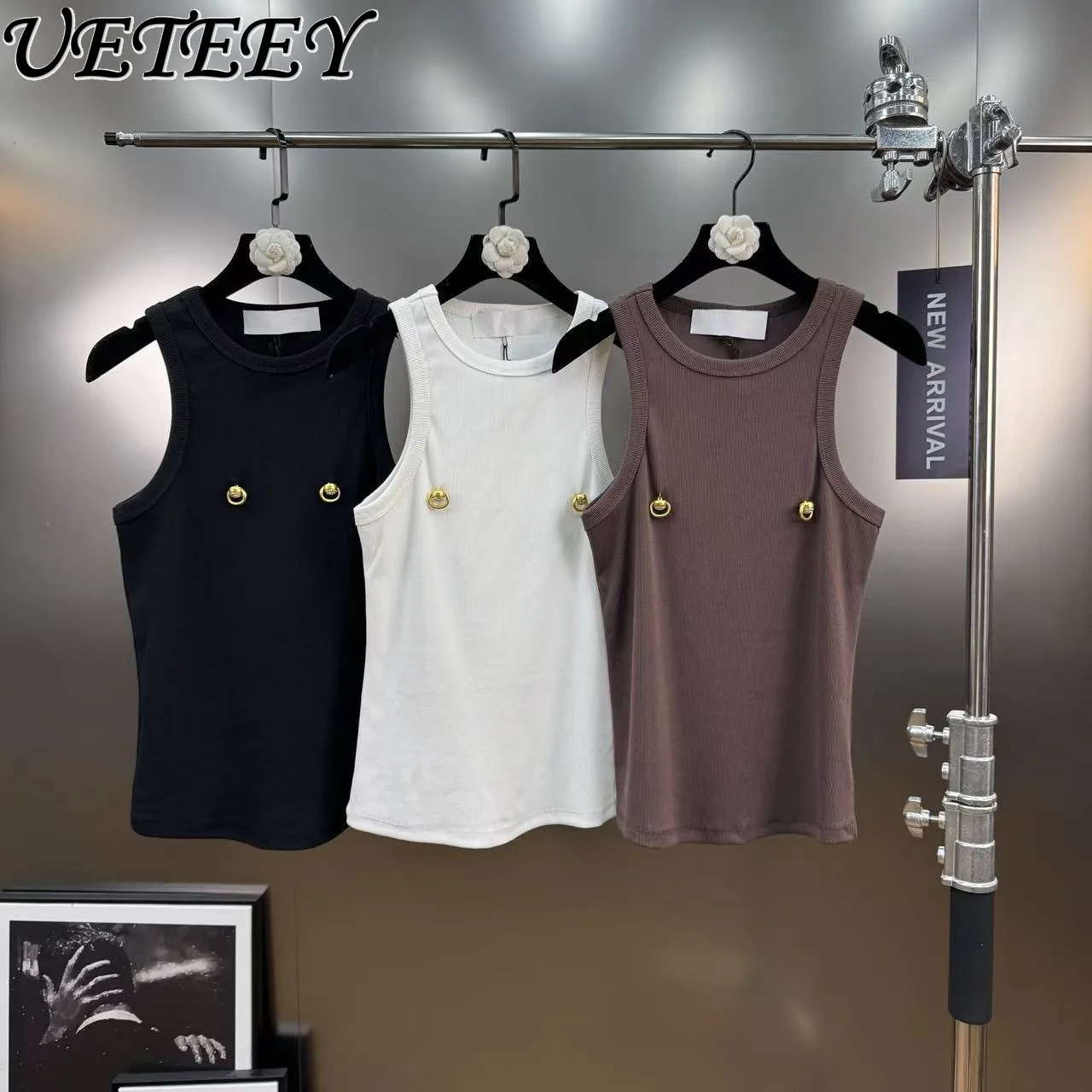 

Вязаный жилет с металлической пряжкой для женщин, облегающий жилет без рукавов с под талией для похудения, универсальные повседневные однотонные топы на бретелях