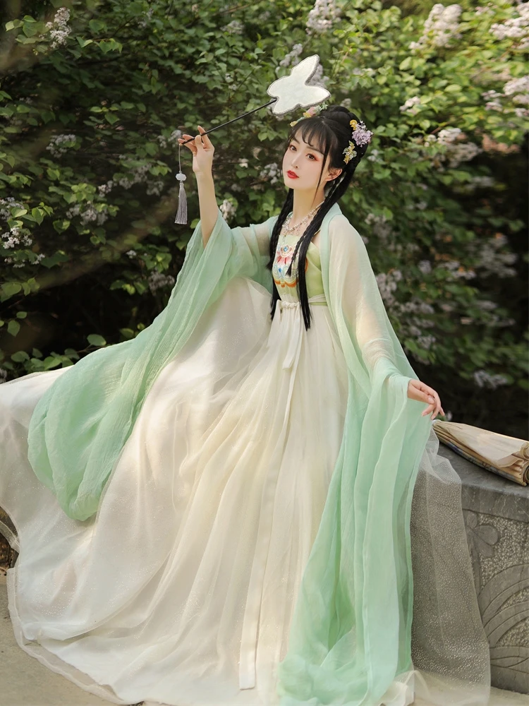 

New Spring Improved Chinese Style Skirt Super Immortal Ancient Costume