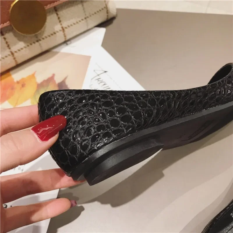 Flat Shoes Women Classic Snake Patterned Flats Boat Shoe Womens Shoes Spring/Autumn Women Work Shoes Comfortable for Work