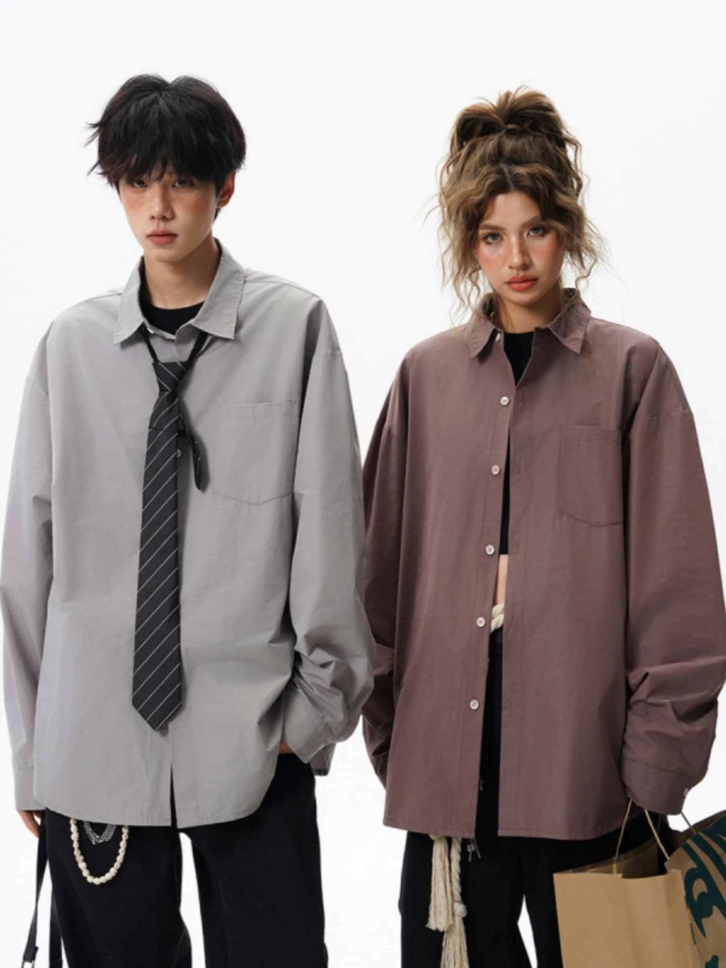 

Мужская рубашка в американском ретро-стиле, однотонная, с длинным рукавом, для пар, простой стиль, верхняя одежда, осенняя, в студенческом стиле, на пуговицах