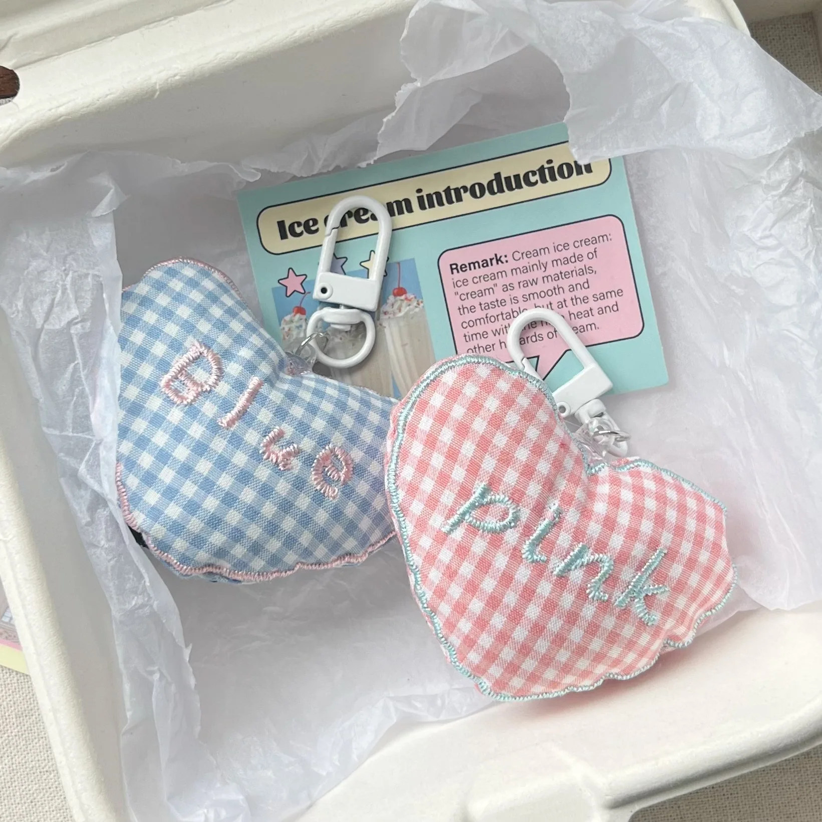 Keychain Cute Cotton Filled Plaid Heart Charm for Schoolbag Backpack Purse Friend Couple Gift Puffy Durable Lightweight Portable