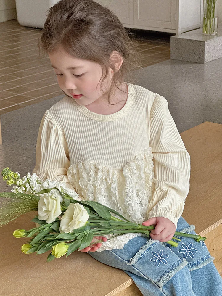 Girls\' Jeans Spring Autumn 2024 New Children\'s Fashion Micro Flared Pants Flower Raw Edge Versatile Denim Trousers 0-6Years Old