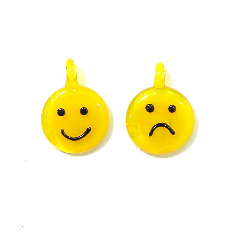 2pcs Mini Flat Cute Glass Face Charm Pendant Ornament Fashion DIY Craft Supplies Perfect Festival Party Gift for Handmade Lovers