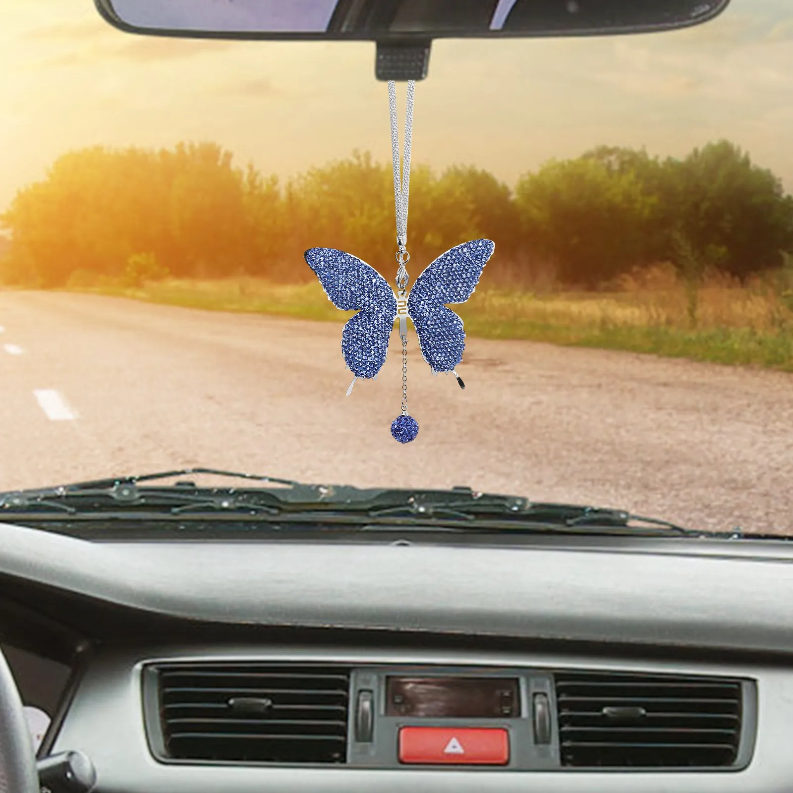 

Rhinestone Butterfly Car Rearview Mirror Hanging Pendant Bling Cute Kawaii Women Car Interior Decoration Automotive Accessory